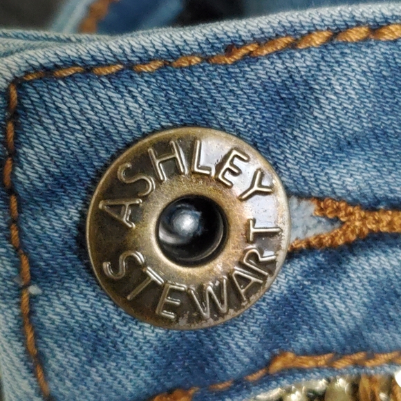 Ashley Stewart distressed jeans - Picture 3 of 6